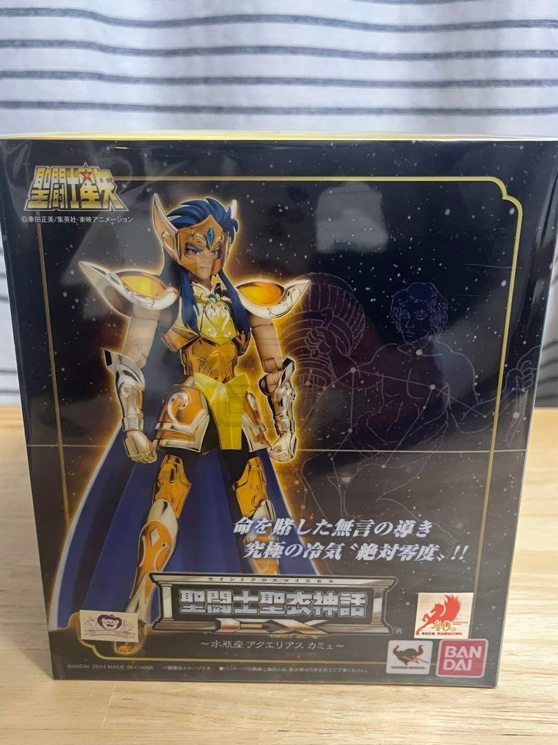 Saint Seiya Myth Cloth EX Acuario Camus