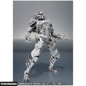 S.H.Figuarts Wolf Orphnoch (Kamen Rider 555) - Image 3