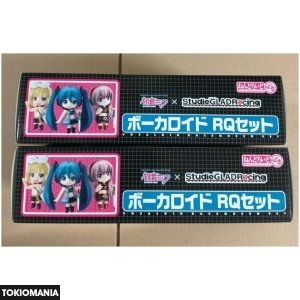 Nendoroid Petite Vocaloid RQ Set White Black Set of 2 - Image 4
