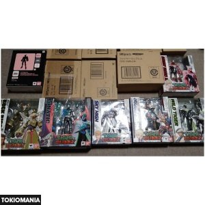 S.H.Figuarts Tiger & Bunny 18-Piece Set + Masakazu Katsura Original Drawings & Rough Sketches - Image 3