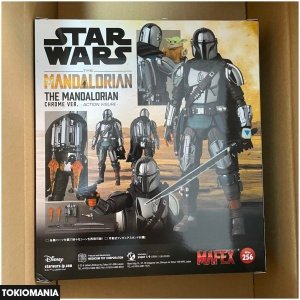MAFEX No.256 The Mandalorian Chrome Ver. - Image 4