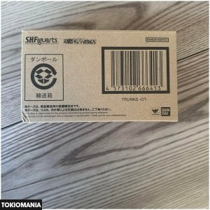 S.H.Figuarts Trunks-Gt Figure - Image 3