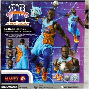 MAFEX Lebron James - Image 3